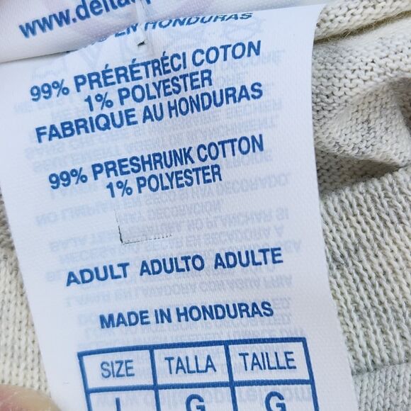 🩵NWT Cream Leavenworth Washington Mountain Scene Short Sleeve Top Large - Picture 8 of 9